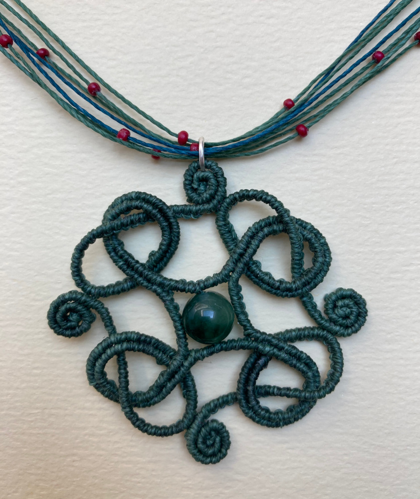 Macramé creation 3
